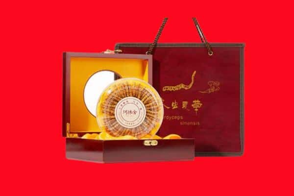 收购资讯:包头固阳县回收冬虫夏草是按克吗
